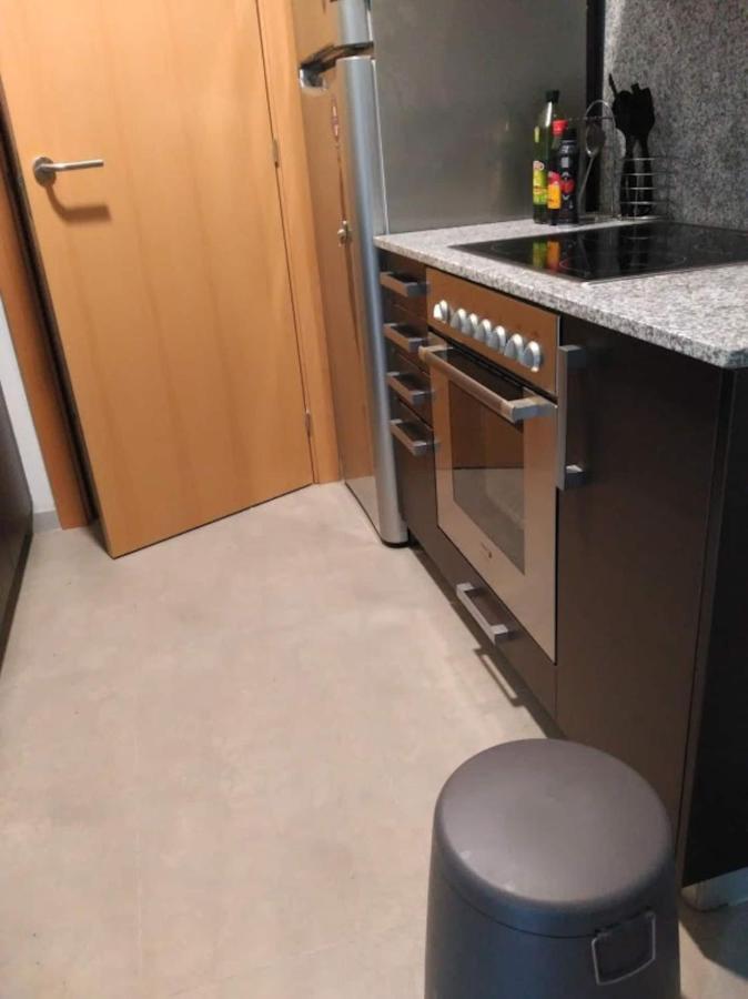 Stylish Flat, 2 Bathrooms And Swimming Pool, Next To The Beach! Sant Adrià de Besòs Exterior foto