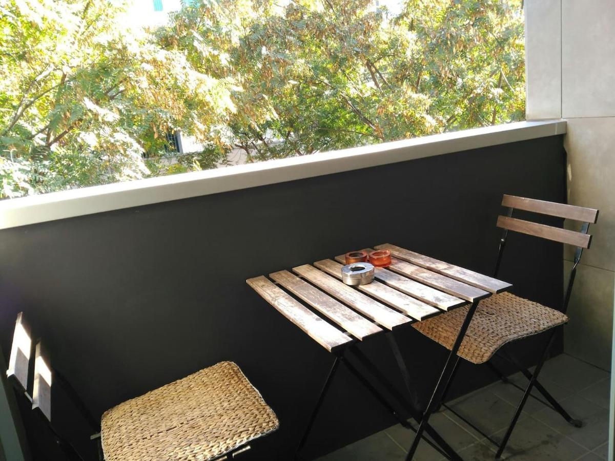 Stylish Flat, 2 Bathrooms And Swimming Pool, Next To The Beach! Sant Adrià de Besòs Exterior foto