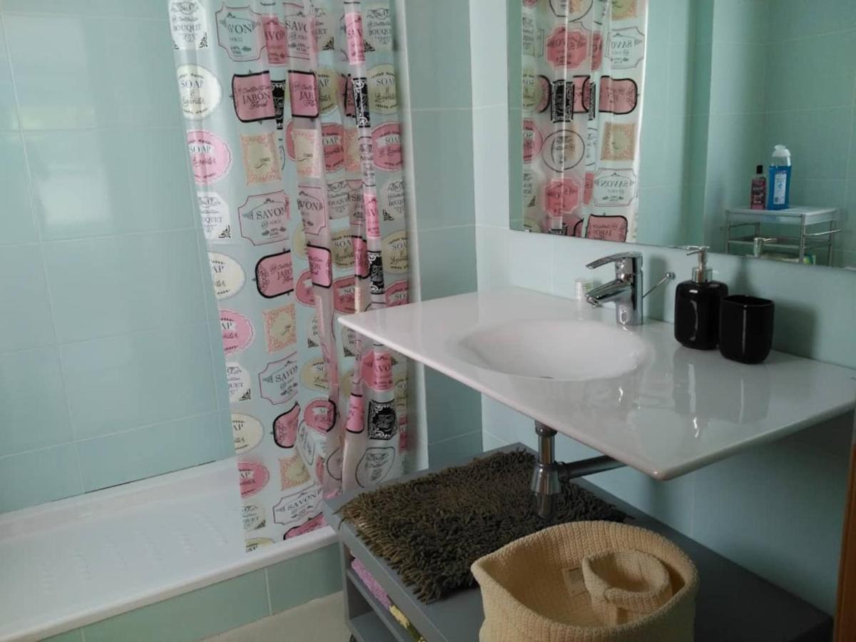 Stylish Flat, 2 Bathrooms And Swimming Pool, Next To The Beach! Sant Adrià de Besòs Exterior foto