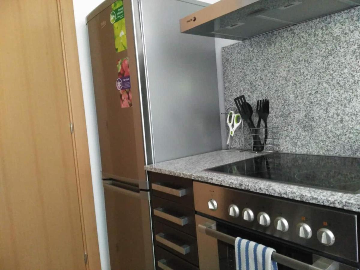 Stylish Flat, 2 Bathrooms And Swimming Pool, Next To The Beach! Sant Adrià de Besòs Exterior foto